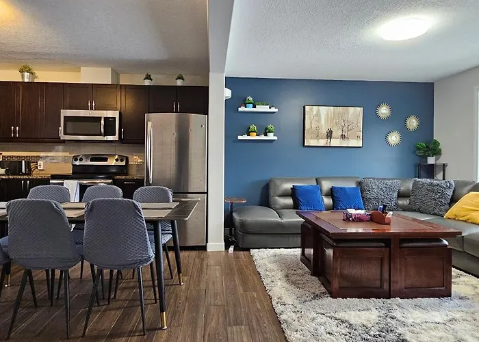 Cozy King Bed Breakfast 4Beds,Garage Near Winsport
